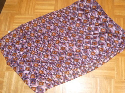 Seidenschal geometrischem - seidenschal, m.